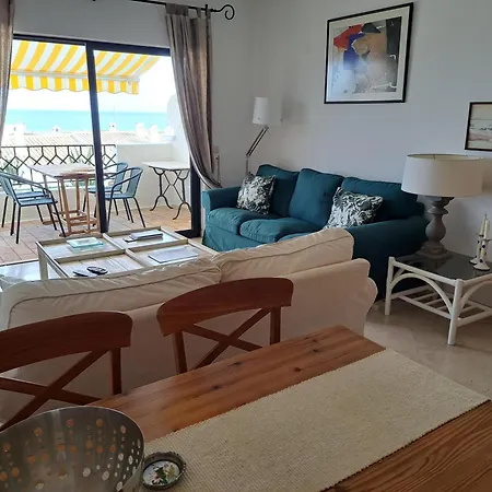 Casa Do Limoeiro * 拉哥斯
