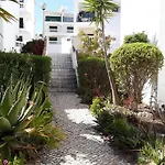 Casa Do Limoeiro * ラゴス